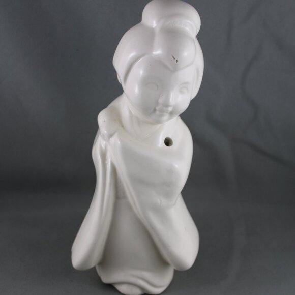 Vintage Benihana Mug - Geisha with Parasol - From Orchids of Hawaii - Picture 4 of 8